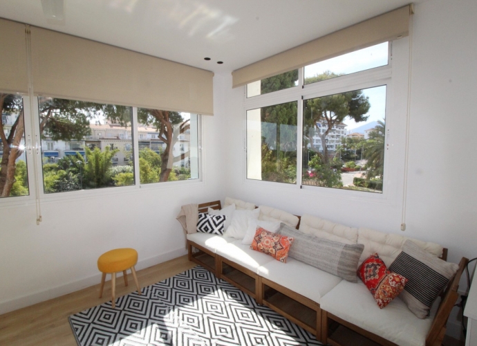 Appartement milieu d’Etage situé à Puerto Banús Playas del Duque  - 8