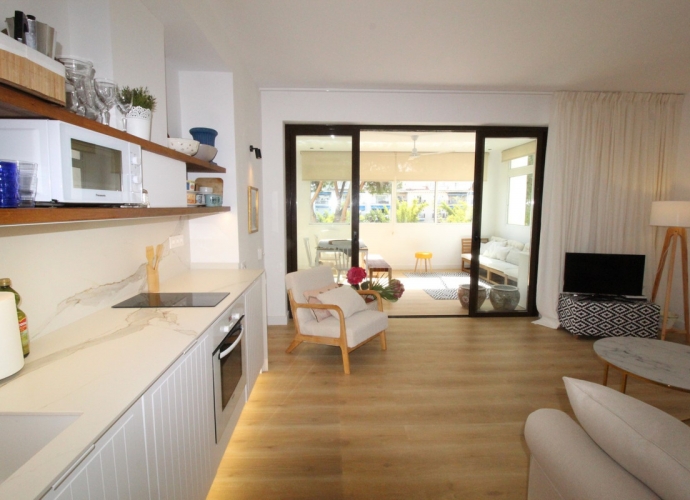 Appartement milieu d’Etage situé à Puerto Banús Playas del Duque  - 10