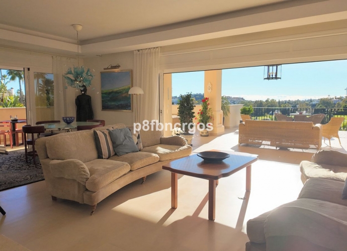 Villa indépendante situé à Nueva Andalucía Villas en Nueva Andalucia  - 5