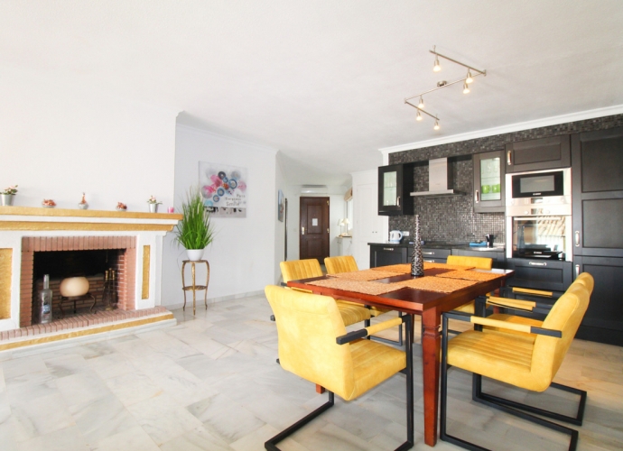 Apartment Middle Floor in Puerto Banús - 3