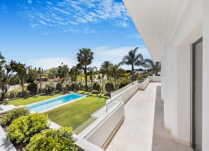 Villa Detached in The Golden Mile Villas en The Golden Mile  - 2