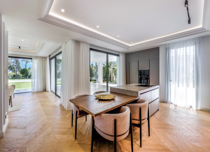 Villa Detached in The Golden Mile Villas en The Golden Mile  - 7