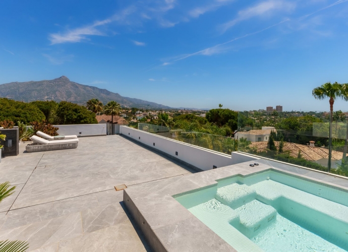 Villa indépendante situé à Nueva Andalucía Villas en Nueva Andalucia  - 6