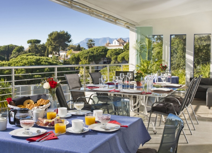 Villa Detached in Elviria - 3