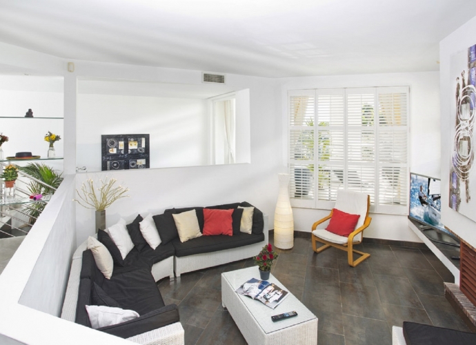 Villa Detached in Elviria - 4