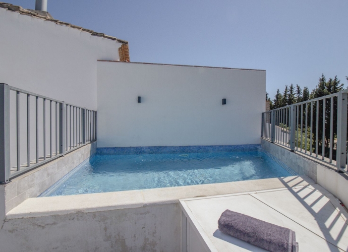 Villa Semi Detached in San Pedro de Alcántara - 1
