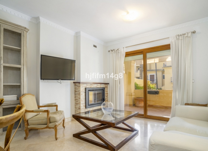 Apartamento Planta Baja en Nagüeles Single Home  - 4