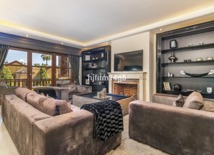 Villa Independiente en The Golden Mile - 6