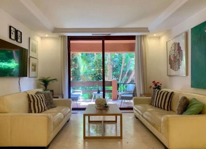 Apartment Ground Floor in Elviria - 2