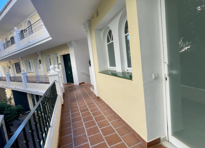 Commercial Office situé à Nueva Andalucía - 2