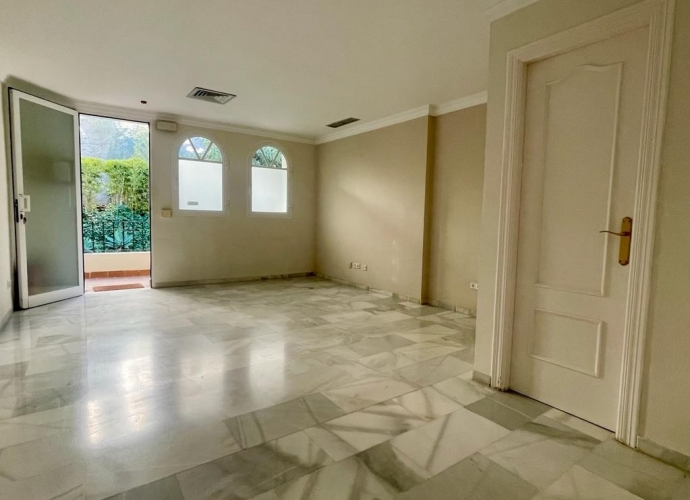 Commercial Office situé à Nueva Andalucía - 8