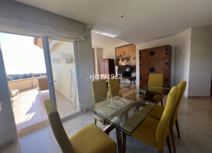 Apartment Middle Floor in Elviria - 6
