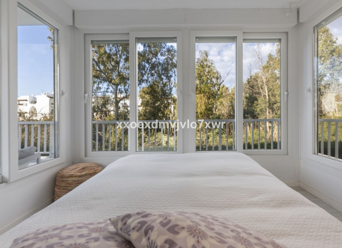Studio Middle Floor in Marbella - 4