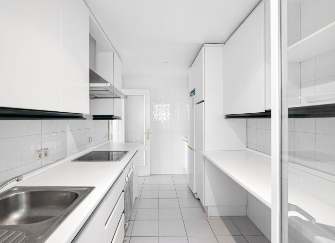 Appartement milieu d’Etage situé à Puerto Banús - 6