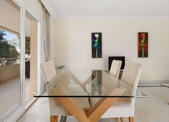 Appartement milieu d’Etage situé à Puerto Banús - 10