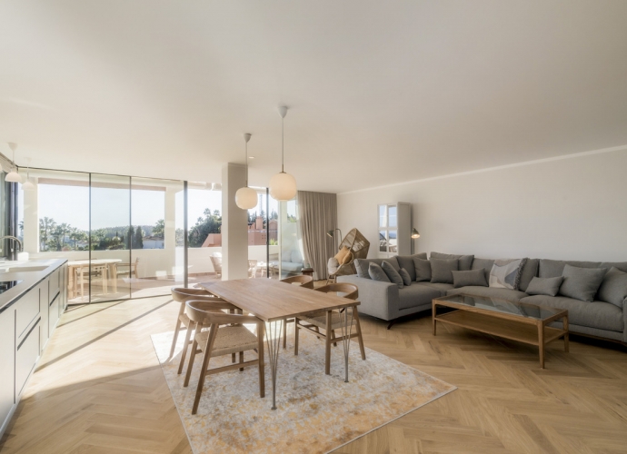 Appartement milieu d’Etage situé à Nueva Andalucía Palacetes los Belvederes  - 4