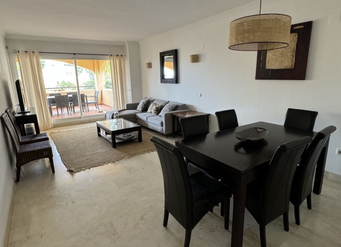Apartment Middle Floor in Elviria - 7