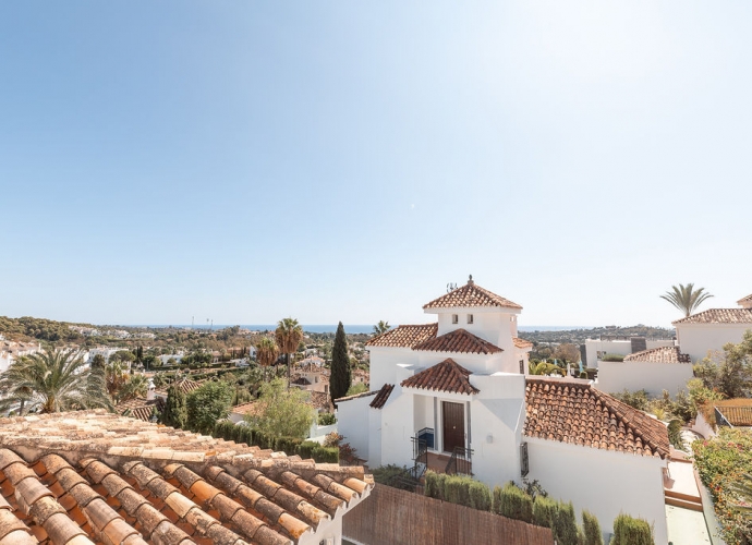 Villa indépendante situé à Nueva Andalucía Villas en Nueva Andalucia  - 5