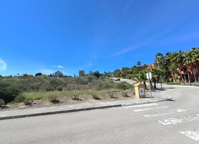 Plot Residential in Puerto Banús - 2