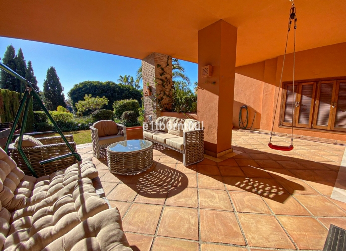 Appartement milieu d’Etage situé à Bahía de Marbella Gran Bahía  - 2