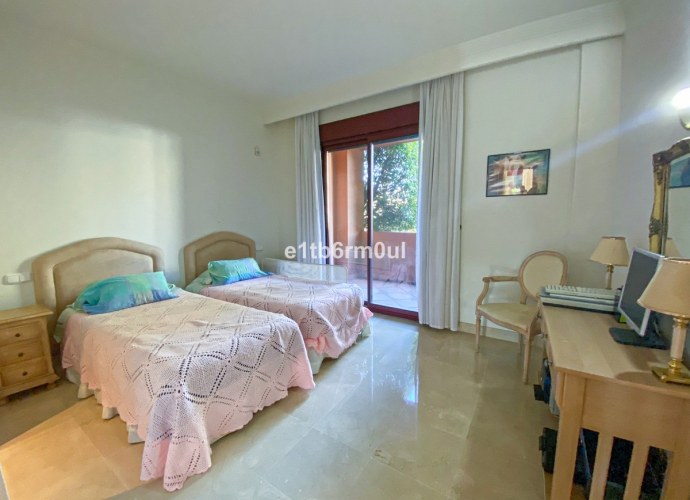 Appartement milieu d’Etage situé à Bahía de Marbella Gran Bahía  - 5