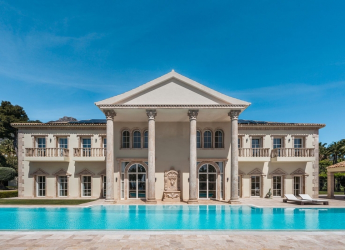 Villa Detached in Sierra Blanca - 2
