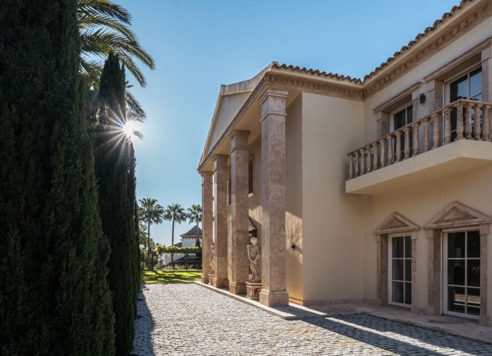 Villa Detached in Sierra Blanca - 6