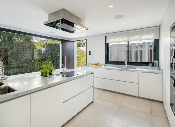 Villa indépendante situé à Nueva Andalucía Villas en Nueva Andalucia  - 6