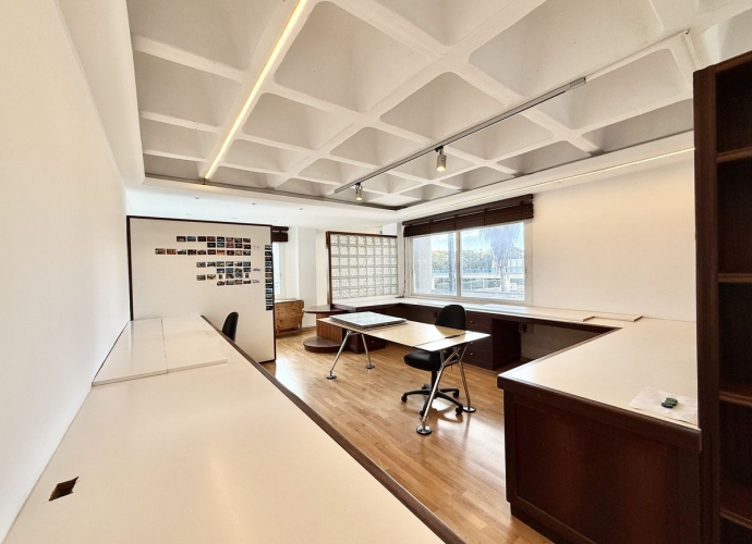 Commercial Office situé à Puerto Banús - 1