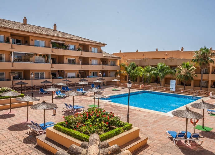Apartment Penthouse in Elviria - 1