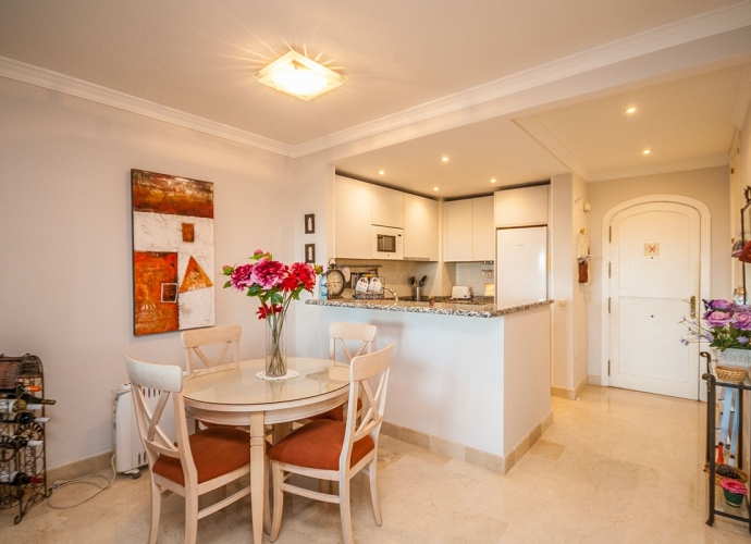 Apartment Penthouse in Elviria - 9