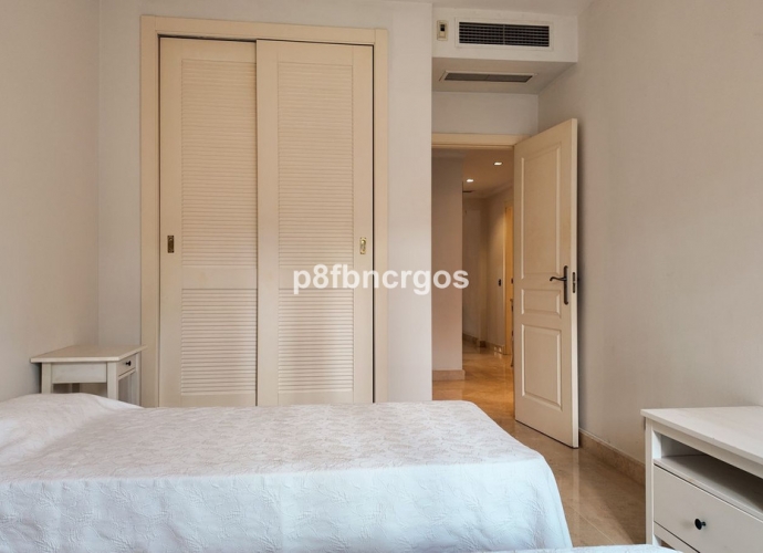 Apartamento Planta Baja en Nagüeles Single Home  - 4