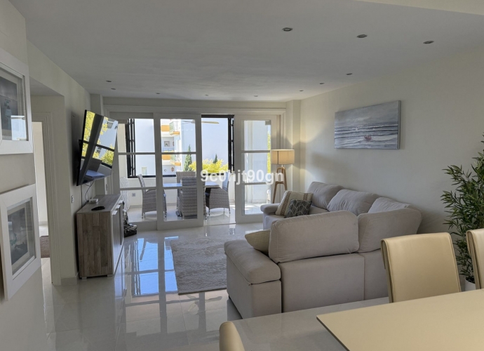 Apartment Middle Floor in Elviria - 7