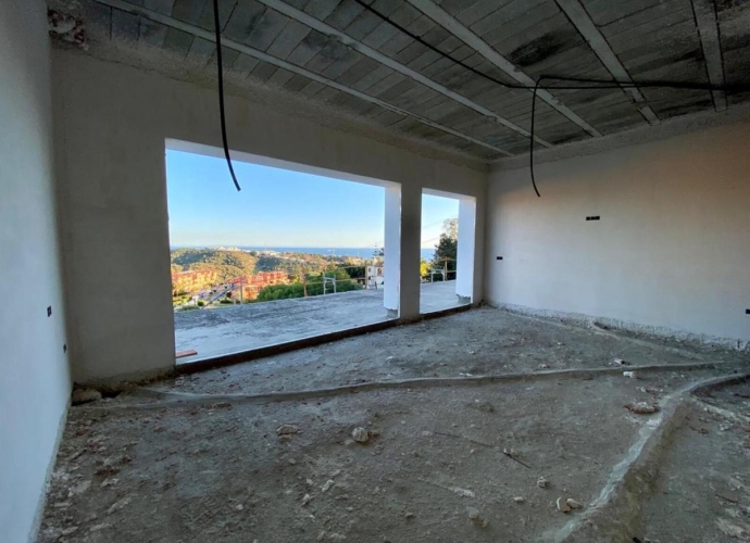 Villa Detached in Las Chapas - 7