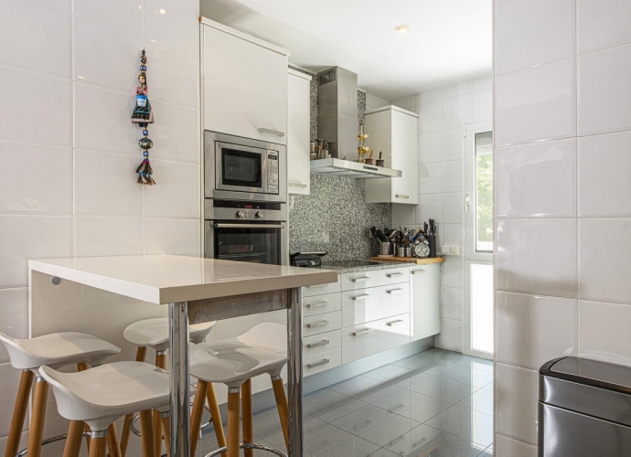 Appartement  rez de chaussée situé à Nueva Andalucía La Corniche  - 10