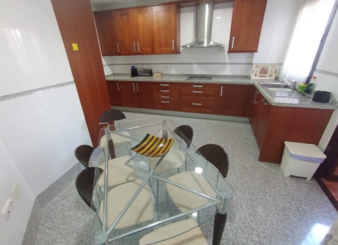 Apartment Middle Floor in New Golden Mile - 6