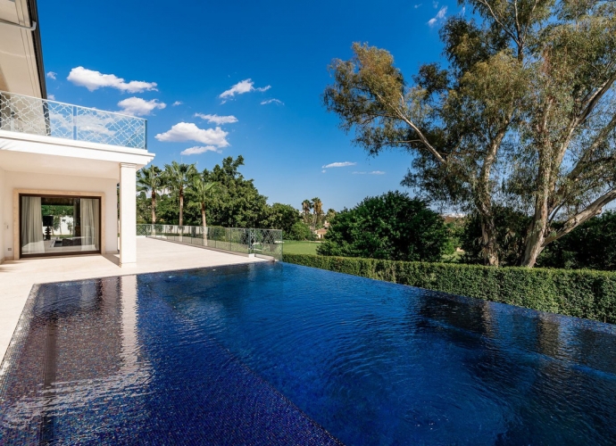 Villa indépendante situé à Nueva Andalucía Villas en Nueva Andalucia  - 5