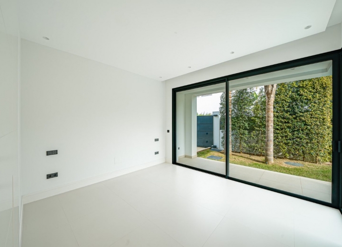 Villa Detached in The Golden Mile Villas en The Golden Mile  - 8