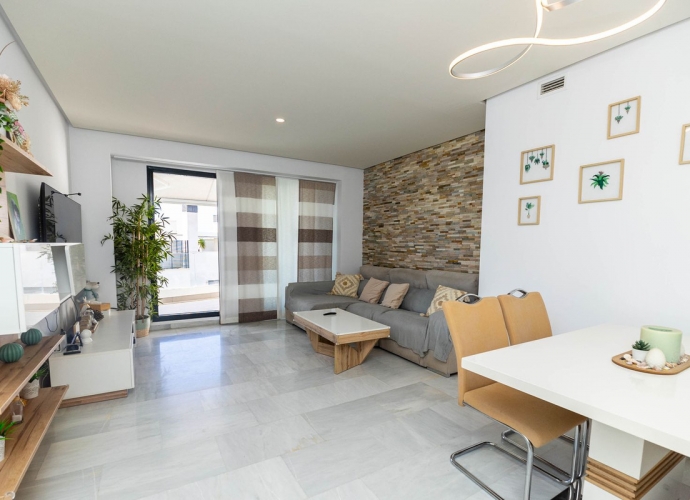 Apartment Middle Floor in Marbella - 10