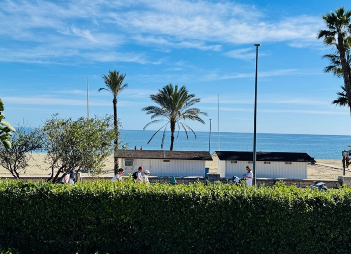 Apartamento Planta Media en Puerto Banús - 2