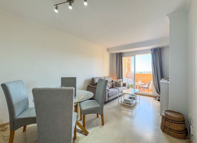 Apartment Middle Floor in Elviria - 6
