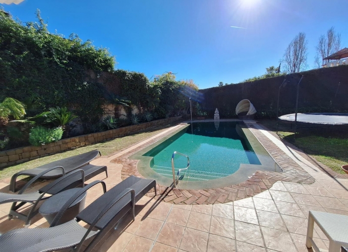 Villa Independiente en Puerto Banús - 4