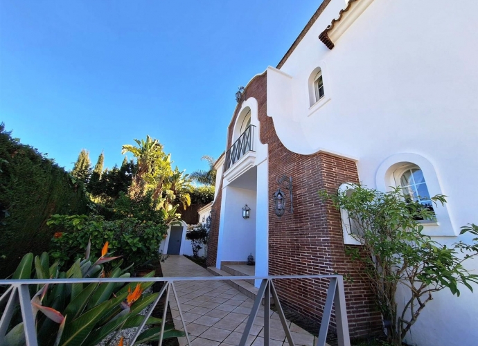 Villa Independiente en Puerto Banús - 5