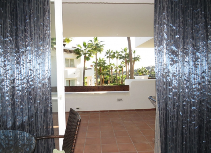 Apartamento Planta Media en Benahavís Lomas del Marques  - 3