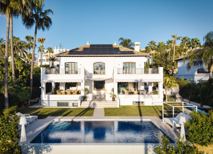 Villa indépendante situé à Nueva Andalucía Villas en Nueva Andalucia  - 2