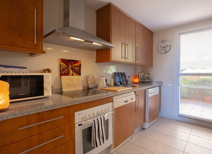 Apartment Middle Floor in Elviria - 8
