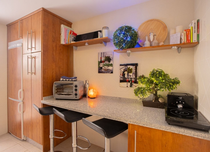 Apartment Middle Floor in Elviria - 9