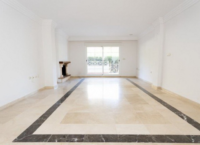 Apartment Ground Floor in Río Real - 8