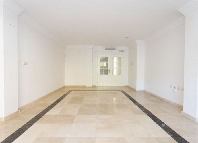Apartment Ground Floor in Río Real - 9