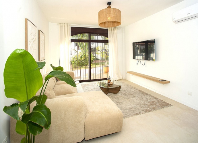 Appartement  rez de chaussée situé à Nueva Andalucía La Maestranza  - 2